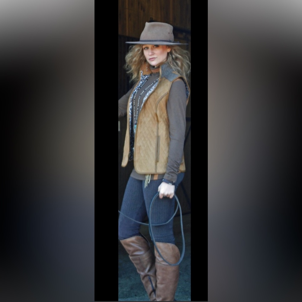 Tasha Polizzi equestrian pants. XL